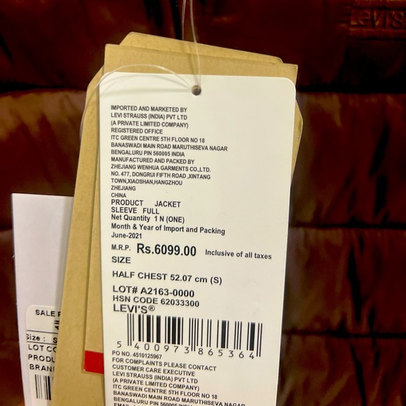 Levi’s Puffer Jacket (S) - Picture 2 of 2